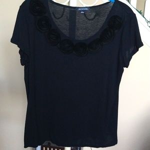 NOTATIONS Black Cap Sleeve Scoop Neck Sheer Top with Fabric Rosettes in Size L